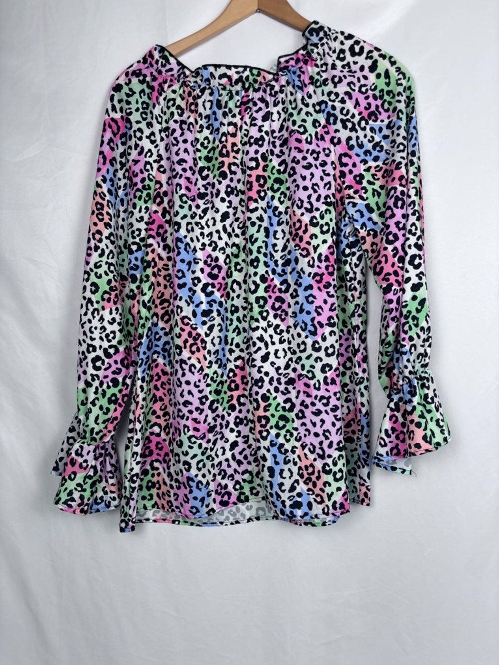 Women's Multi-Color Leopard Print Ruffle V-Neck Top - Picture 7 of 8